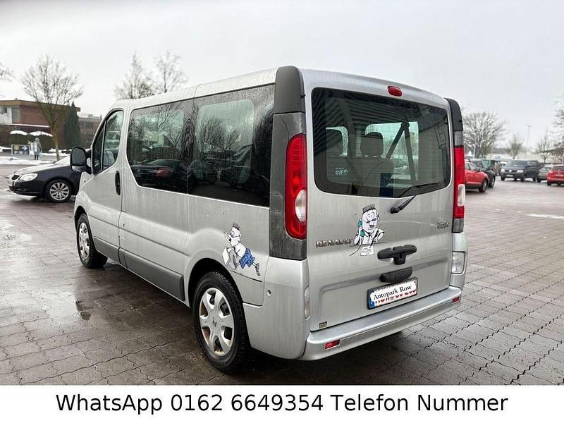 Gebraucht Renault Trafic 114 PS (83 kW) 2012 Grau Van / Kleinbus