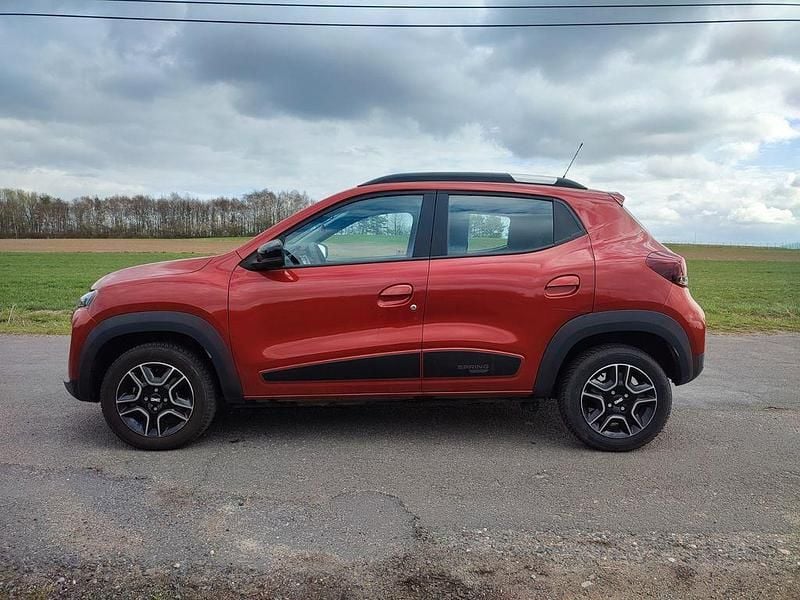 Gebraucht Dacia Spring Essentiel 33 kW (45 PS) 2023 Rot Kleinwagen