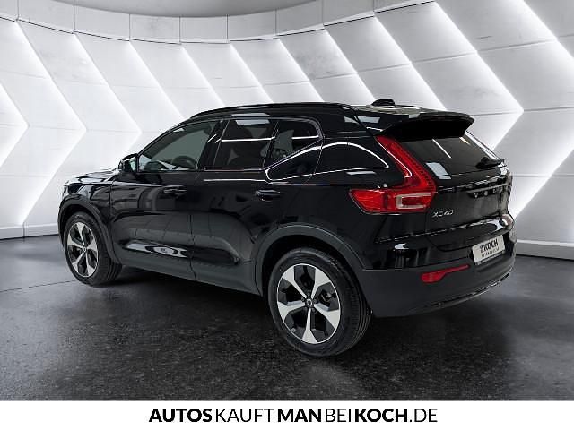 Gebraucht Volvo XC40 120 PS (88 kW) 2025 SUV