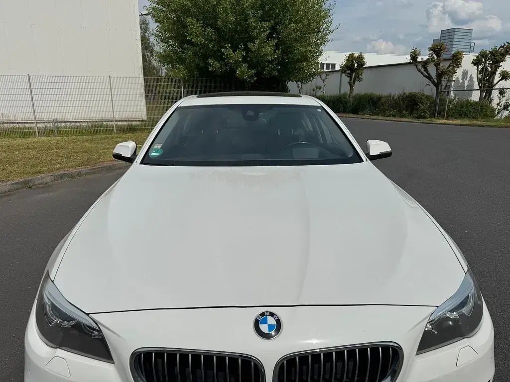Używany BMW 530 258 KM (189 kW) 2017 Biały Sedan/Limuzyna