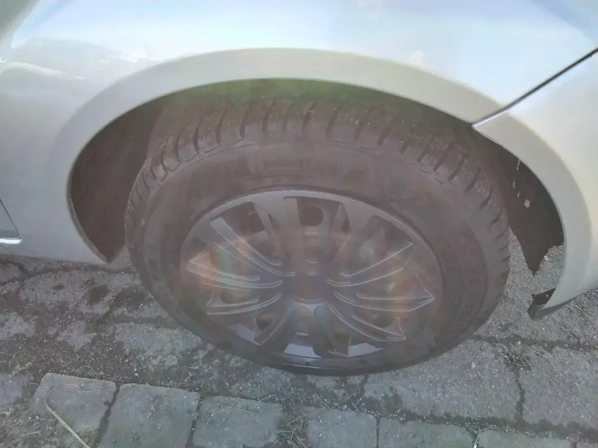 Gebraucht Ford Fiesta 80 PS (58 kW) 2003 Silber Kleinwagen