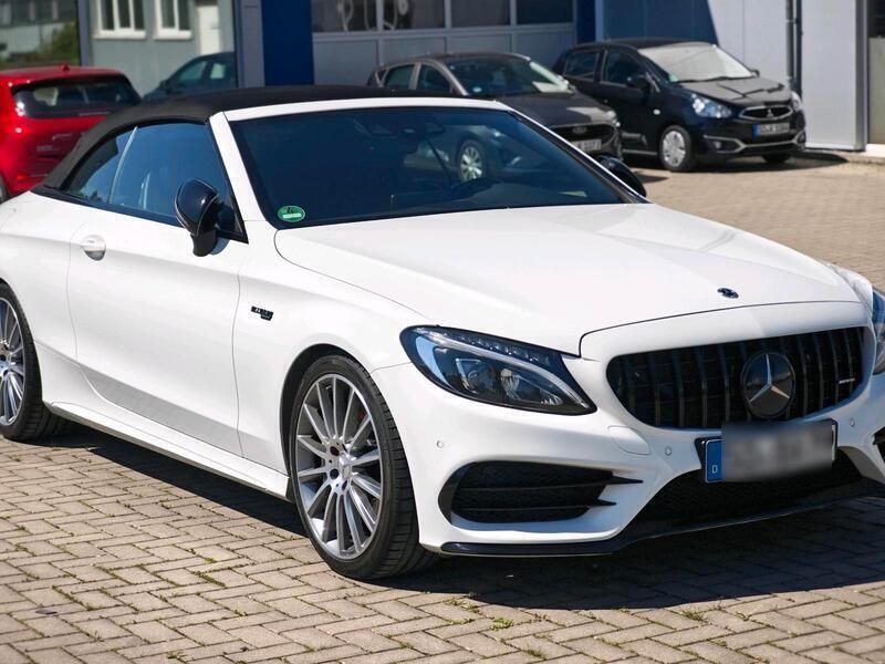 Weiß Gebraucht 2017 Mercedes C43 AMG AMG Cabrio | 36.750 € (Etwas zu teuer) - Bild 1/4