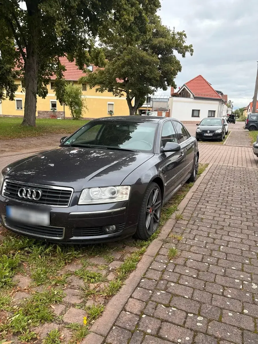 Gebraucht Audi A8 280 PS (205 kW) 2003 Andere farben Limousine