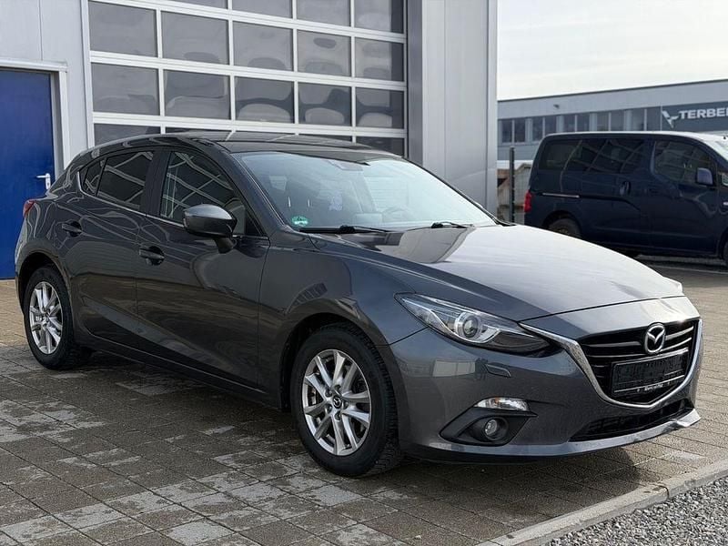 Gebraucht Mazda 3 Center-Line 150 PS (110 kW) 2015 Meteor grey Limousine