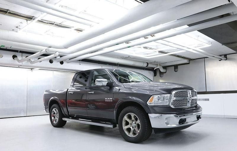 Grau Gebraucht 2014 Dodge Ram Abholung | 29.900 € (Fairer Preis) - Bild 1/4