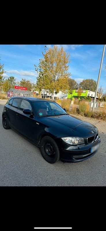 Gebraucht BMW 118 2009 Schwarz Kleinwagen