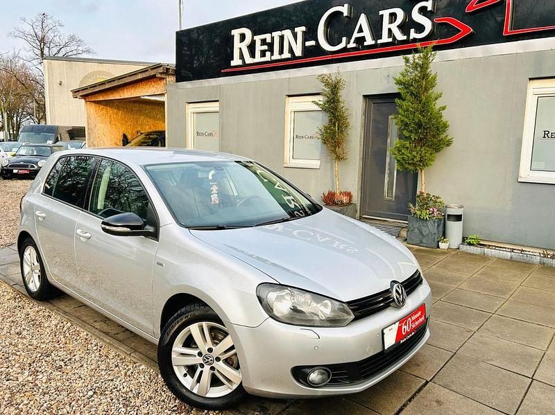Silber Gebraucht 2012 VW Golf VI Match Limousine | 7.990 € (Fairer Preis) - Bild 1/4