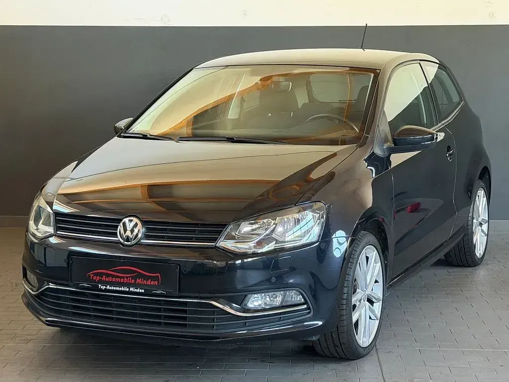 Gebraucht VW Polo Highline 90 PS (66 kW) 2015 Schwarz Kleinwagen