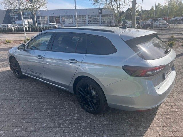 Gebraucht Skoda Superb Selection 150 PS (110 kW) 2024 Silber Kombi