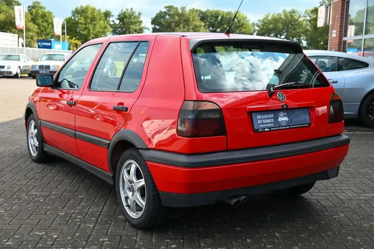 Gebraucht VW Golf III GTI 116 PS (85 kW) 1996 Rot Limousine