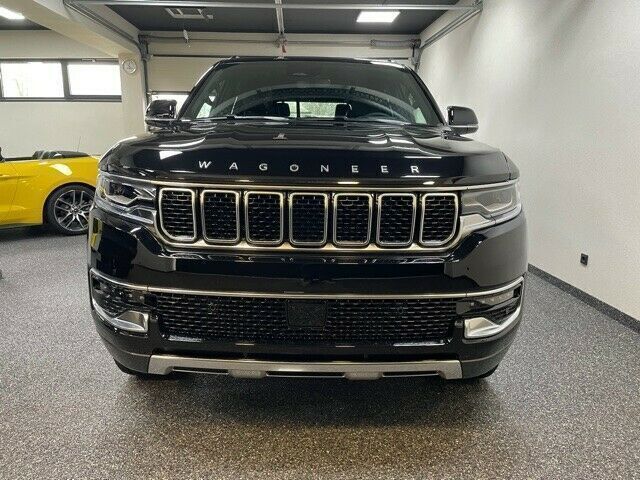 Gebraucht Jeep Wagoneer 397 PS (291 kW) 2022 Schwarz metallic SUV