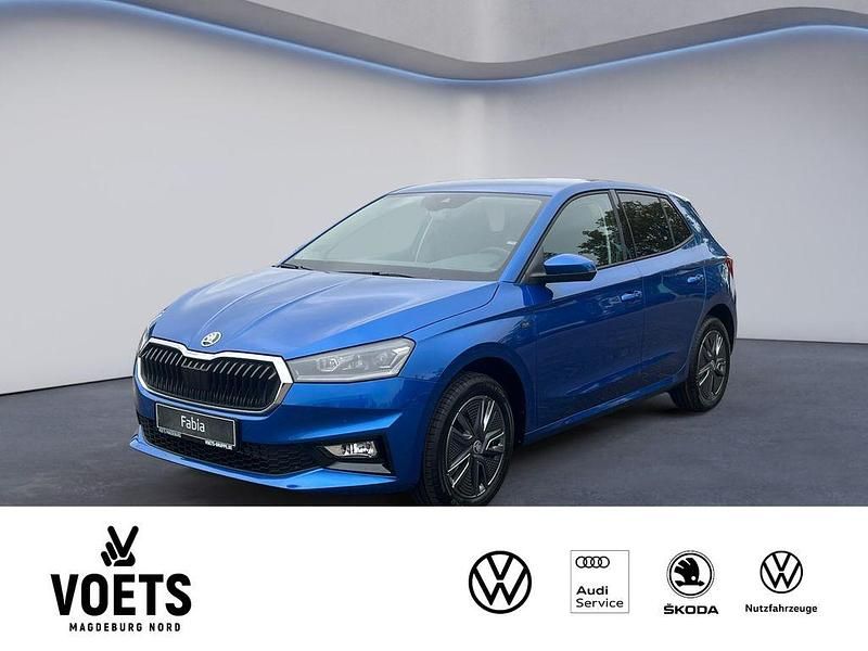 Blau Neu 2025 Skoda Fabia Lodge Kleinwagen | 23.495 € (Teuer) - Bild 1/4