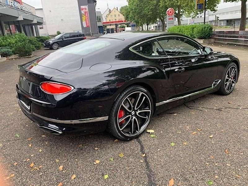 Gebraucht Bentley Continental 635 PS (467 kW) 2019 Onyxschwarz Limousine
