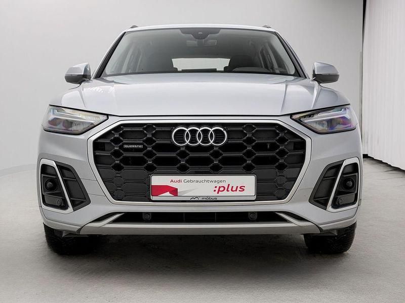 Gebraucht Audi Q5 S-Line 204 PS (150 kW) 2023 Florettsilber metallic SUV