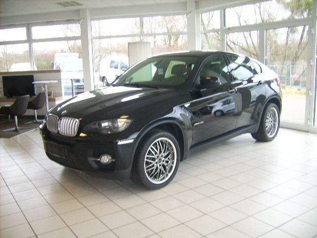 Schwarz Gebraucht 2009 BMW X6 Performance SUV | 13.999 € (Etwas zu teuer) - Bild 1/4