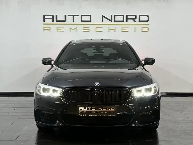 Gebraucht BMW 540 M Sport 320 PS (235 kW) 2020 Schwarz Limousine