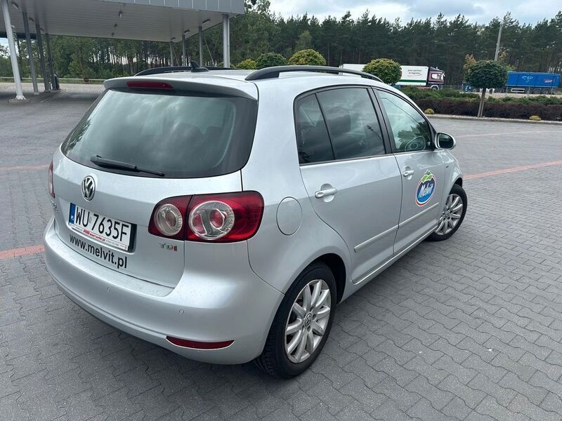 Gebraucht VW Golf Plus Life 105 PS (77 kW) 2013 Silber Van / Kleinbus