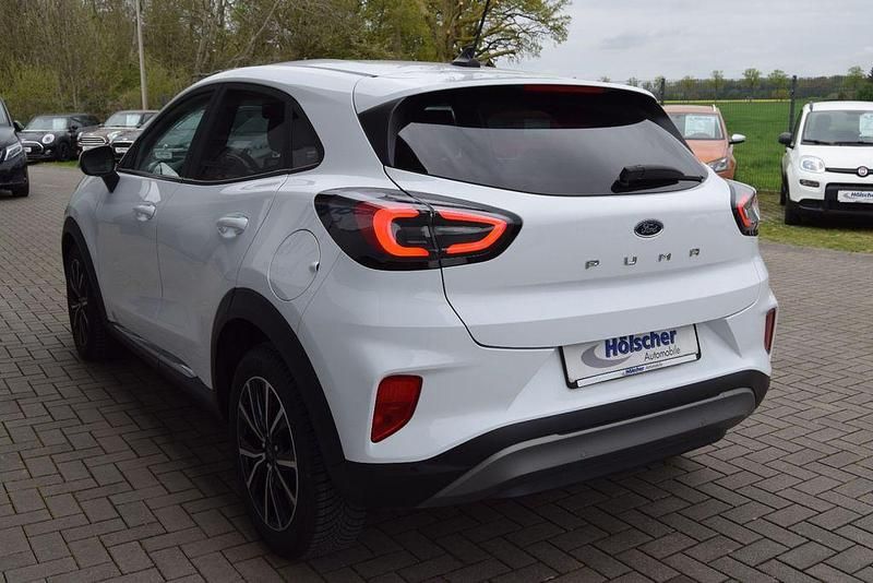 Gebraucht Ford Puma Titanium 125 PS (91 kW) 2020 Weiß SUV