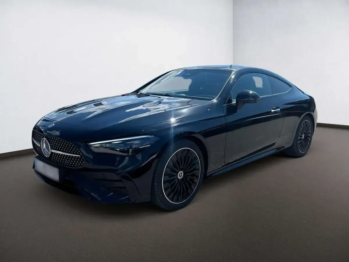 Gebraucht Mercedes CLE220 AMG 197 PS (144 kW) 2026 Schwarz Coupé