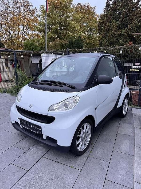 Schwarz Gebraucht 2010 Smart ForTwo Coupé Kleinwagen | 2.590 € (Guter Preis) - Bild 1/4