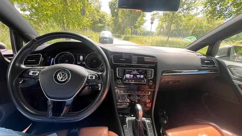Gebraucht 2015 VW Golf VII Kombi | 13.000 € - Bild 1/4