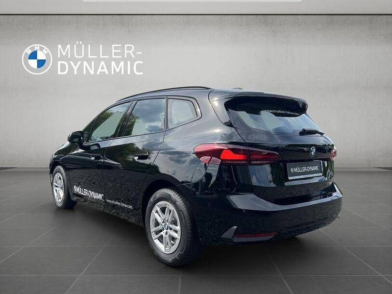 Gebraucht BMW 216 Active Tourer Efficient Dynamics 122 PS (89 kW) 2025 Schwarz Van / Kleinbus