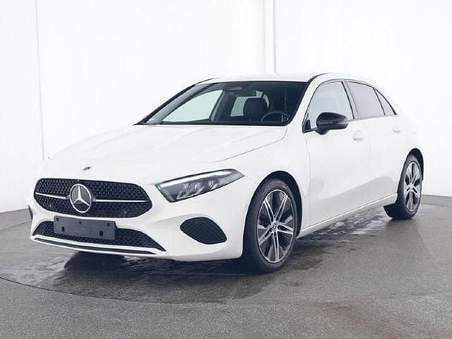 Gebraucht 2024 Mercedes A200 | 31.660 € (Fairer Preis) - Bild 1/4
