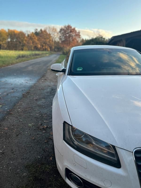 Gebraucht Audi A5 S-Line 180 PS (132 kW) 2011 Weiß Coupé