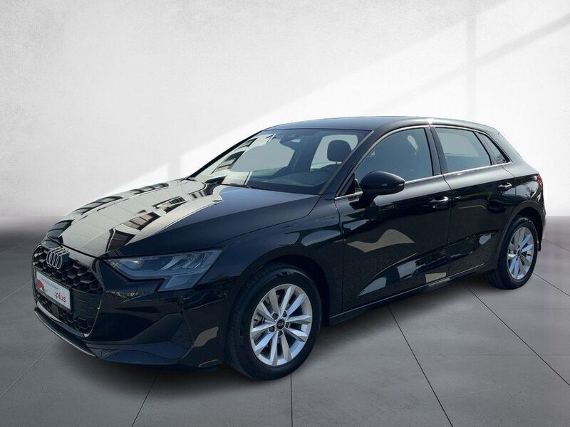 Gebraucht Audi A3 Sportback Performance 150 PS (110 kW) 2025 Schwarz Kleinwagen