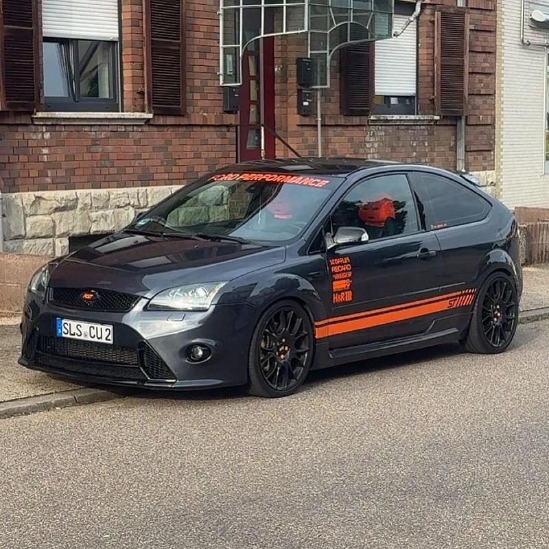 Gebraucht Ford Focus ST 225 PS (165 kW) 2006 Grau Limousine