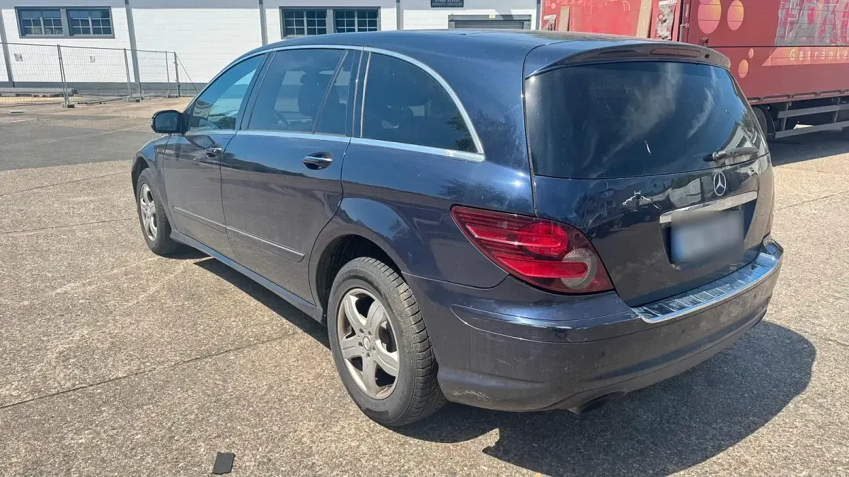 Gebraucht Mercedes R320 224 PS (164 kW) 2009 Blau Kombi