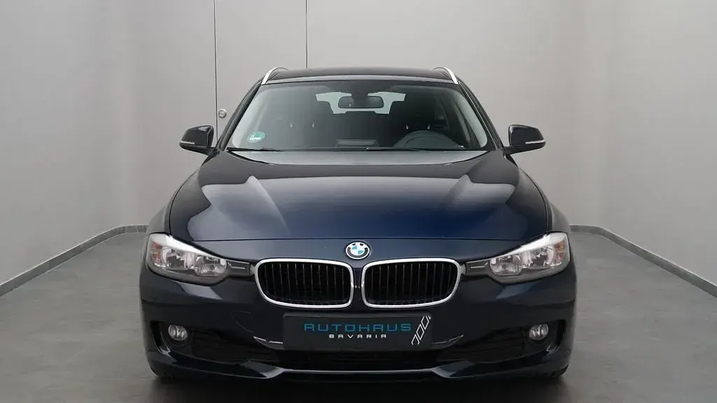 Gebraucht BMW 320 Efficient Dynamics 163 PS (119 kW) 2013 Blau Kombi