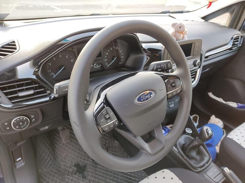 Gebraucht Ford Fiesta Trend 80 PS (58 kW) 2018 Blau Kleinwagen