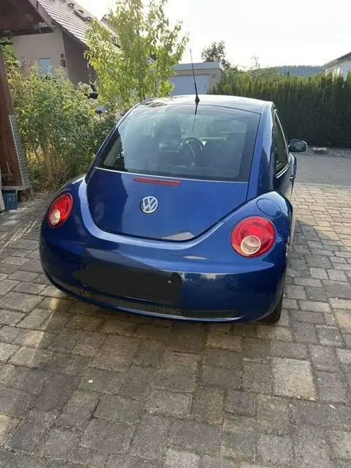 Gebraucht VW New Beetle 105 PS (77 kW) 2006 Blau Kleinwagen