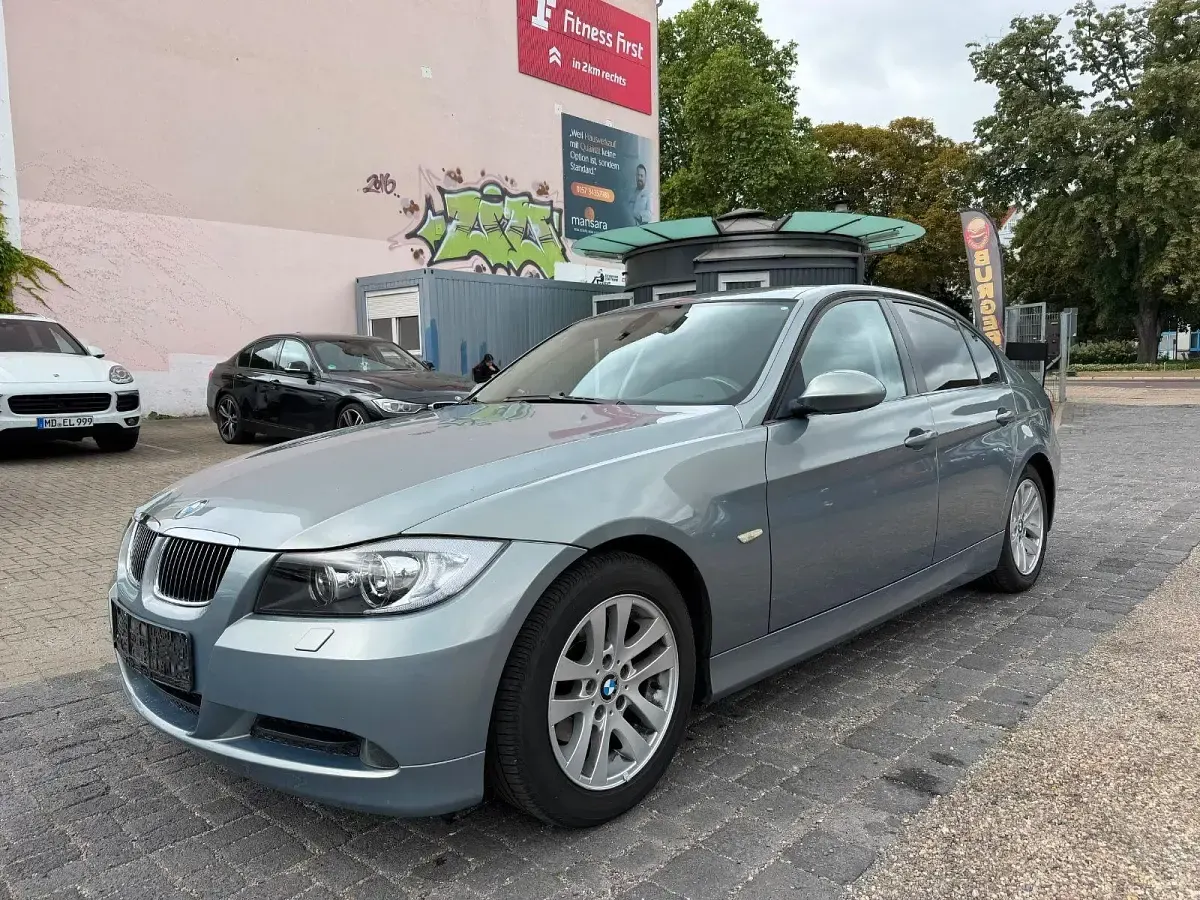 Gebraucht BMW 318 M Sport 143 PS (105 kW) 2008 Silber Limousine