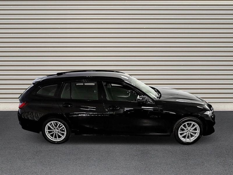 Gebraucht BMW 320 Shadowline 184 PS (135 kW) 2023 Schwarz ii Kombi