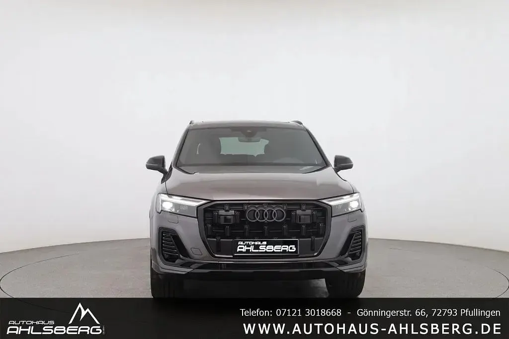 Gebraucht Audi Q7 S-Line 286 PS (210 kW) 2026 Samuraigrau SUV