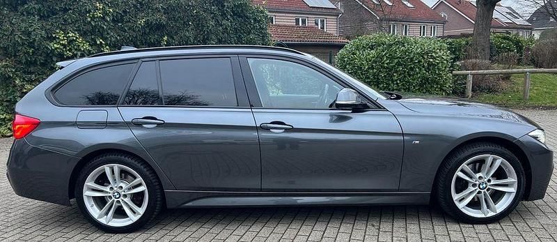 Gebraucht BMW 320 M Sport 190 PS (139 kW) 2018 Grau Kombi