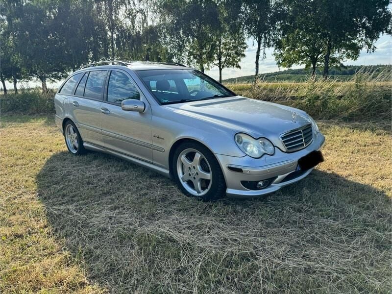 Silber Gebraucht 2001 Mercedes C32 AMG AMG Kombi | 6.999 € (Guter Preis) - Bild 1/4