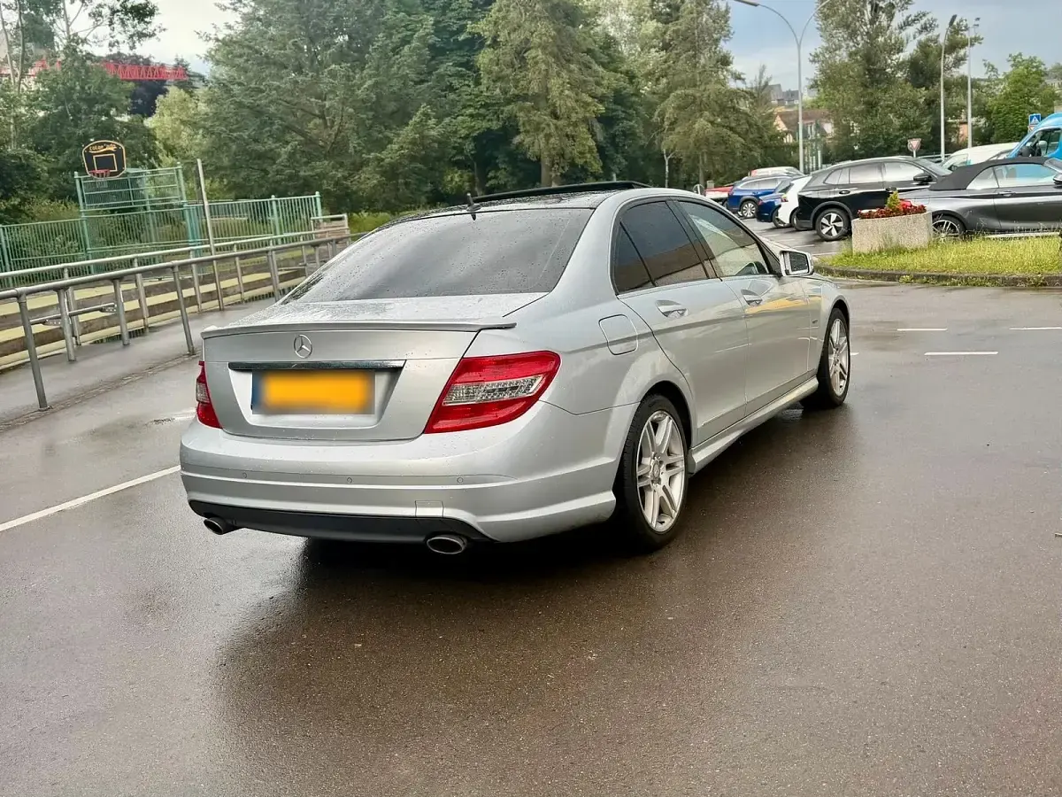 Gebraucht Mercedes C350 AMG line 231 PS (169 kW) 2010 Silber Limousine