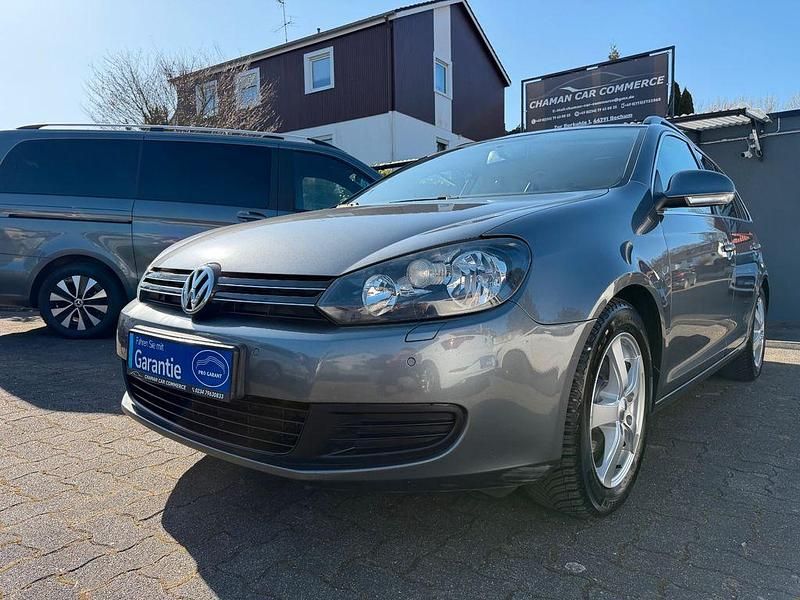 Gebraucht VW Golf VI Comfortline 105 PS (77 kW) 2010 Grau Kombi