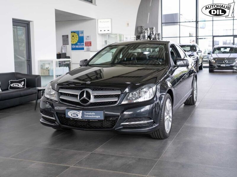 Gebraucht Mercedes C180 156 PS (114 kW) 2011 Othercolor Coupé