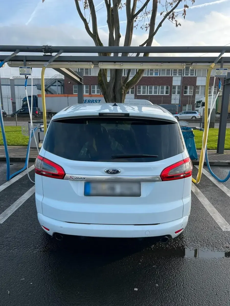 Gebraucht Ford S-MAX S 200 PS (147 kW) 2014 Weiß Van / Kleinbus