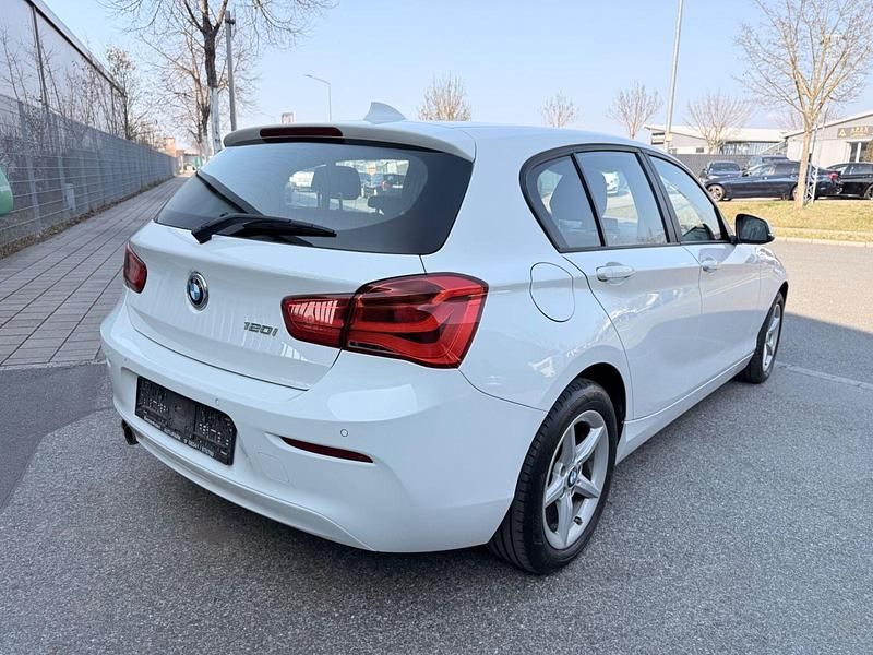 Gebraucht BMW 120 Advantage 184 PS (135 kW) 2016 Weiß Kleinwagen