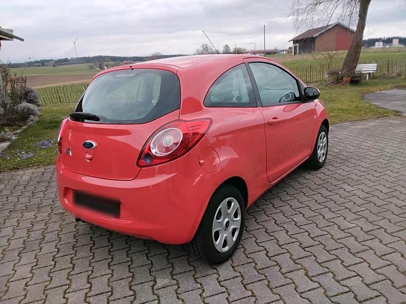 Gebraucht Ford Ka 69 PS (50 kW) 2010 Rot Kleinwagen