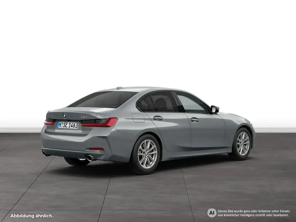 Gebraucht BMW 320 184 PS (135 kW) 2025 Grau Limousine