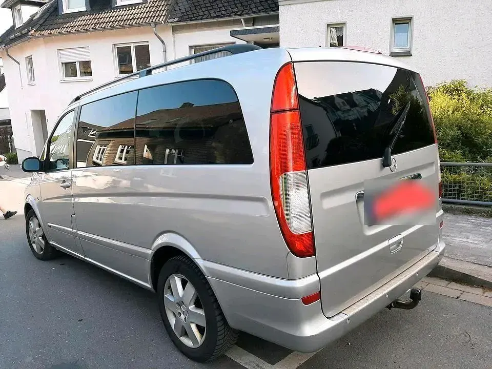 Gebraucht Mercedes Viano 204 PS (150 kW) 2008 Silber Van / Kleinbus