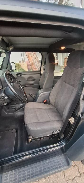 Gebraucht Jeep Wrangler 143 PS (105 kW) 2003 Schwarz SUV