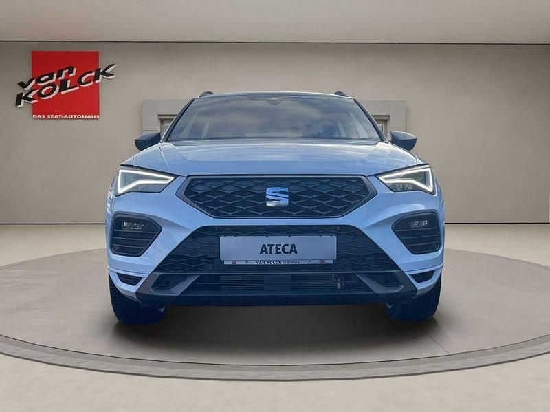 Weiß Gebraucht 2023 Seat Ateca Xperience SUV | 33.900 € (Teuer) - Bild 1/4