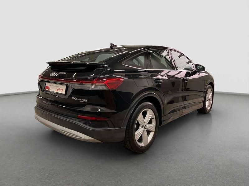 Gebraucht Audi Q4 Sportback e-tron Advanced 219 kW (299 PS) 2022 Mythosschwarz metallic SUV